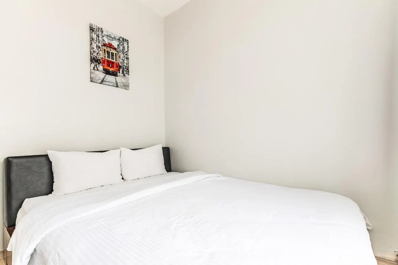 Lovely Flat Near Shore And Trendy Spots In Kadikoy Istanbul 0*,  Turkey