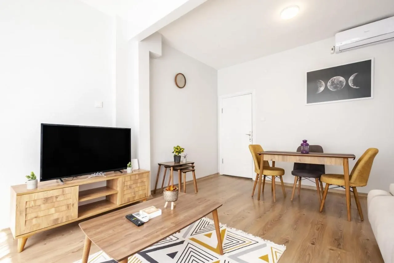 Lovely Flat Near Shore And Trendy Spots In Kadikoy Istanbul 0*,  Turkey