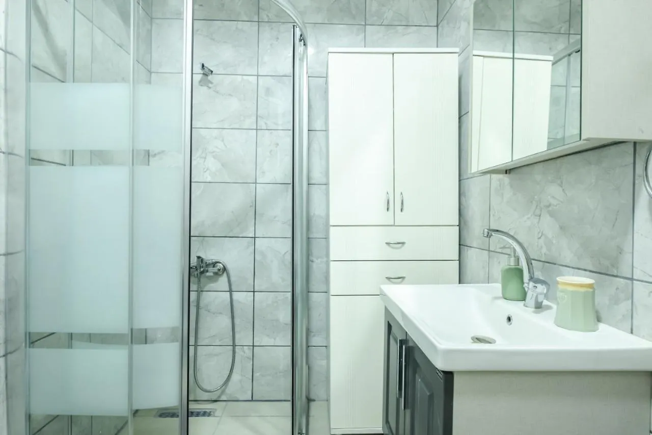 Lovely Flat Near Shore And Trendy Spots In Kadikoy Istanbul Apartment